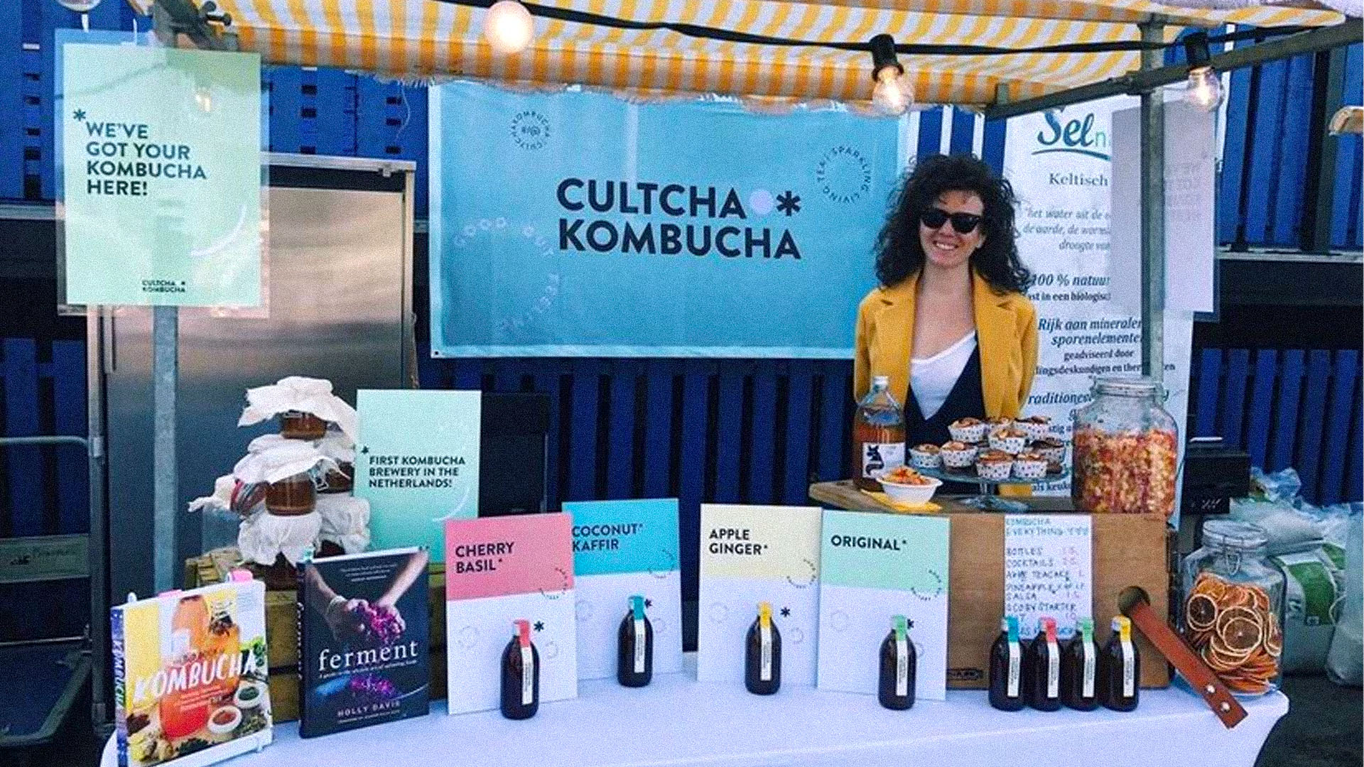 cultcha-kombucha-background